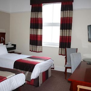 Classic Twin Room